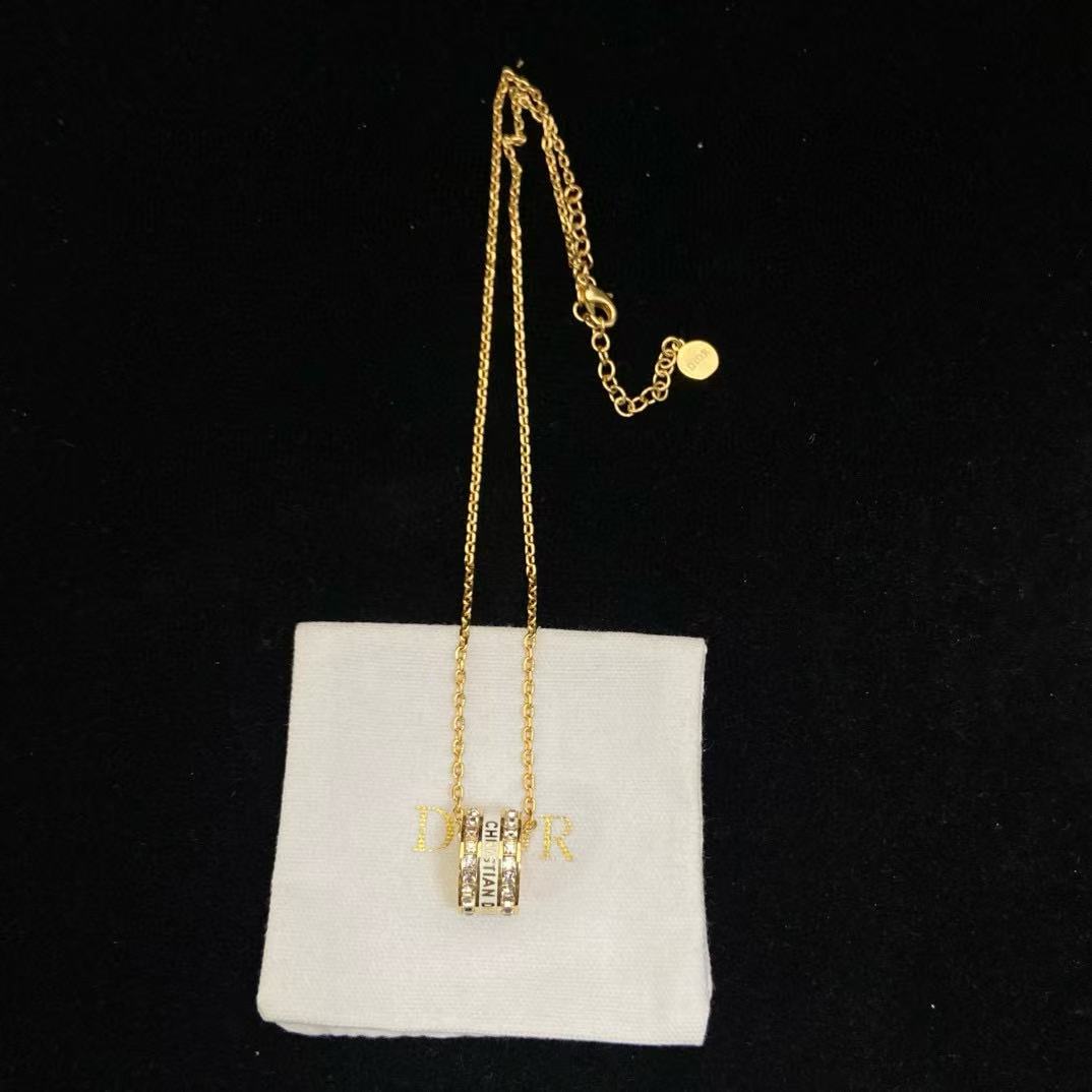 DI0R ダイヤモンド レターネックレス【50％割引+送料無料】