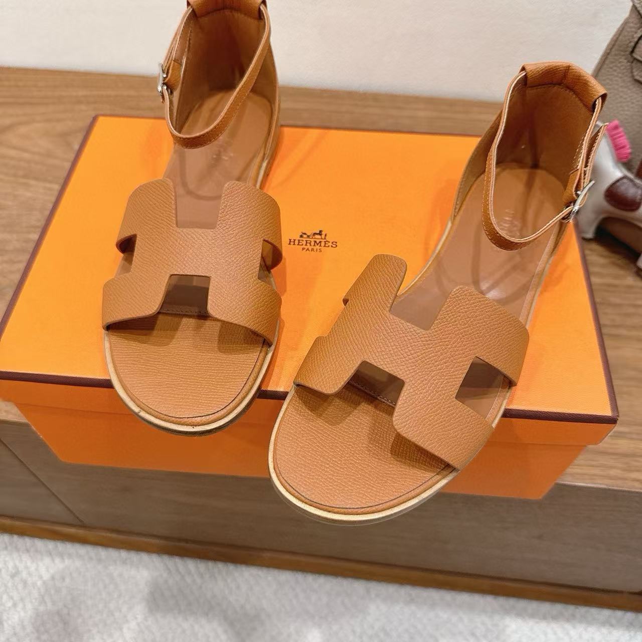 HERME5 高品質レザーフラットサンダル【50％割引+送料無料】