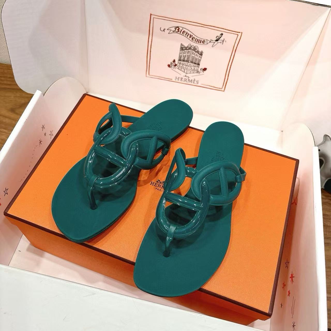 HERME5 高品質豚鼻スリッパ【50％割引+送料無料】