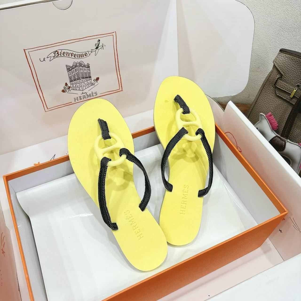 HERME5 高品質カラーマッチング豚鼻スリッパ【50％割引+送料無料】