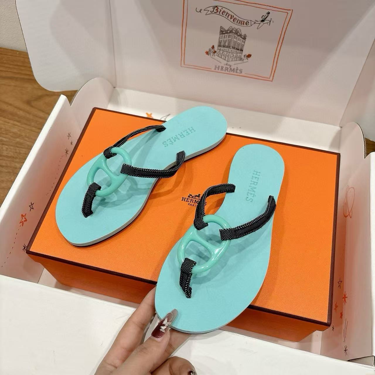 HERME5 高品質カラーマッチング豚鼻スリッパ【50％割引+送料無料】