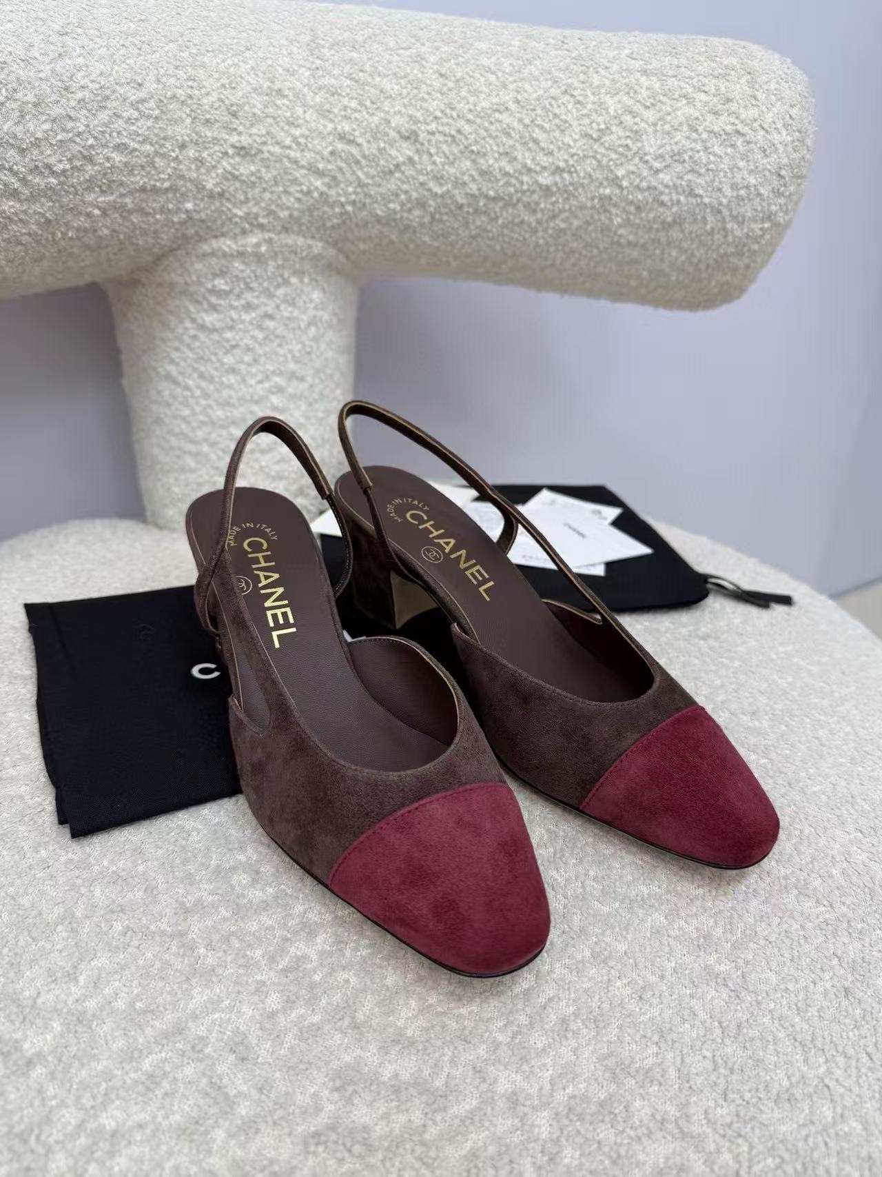 CHANE1 高品質鹿ベルベットローヒールサンダル【50％割引+送料無料】