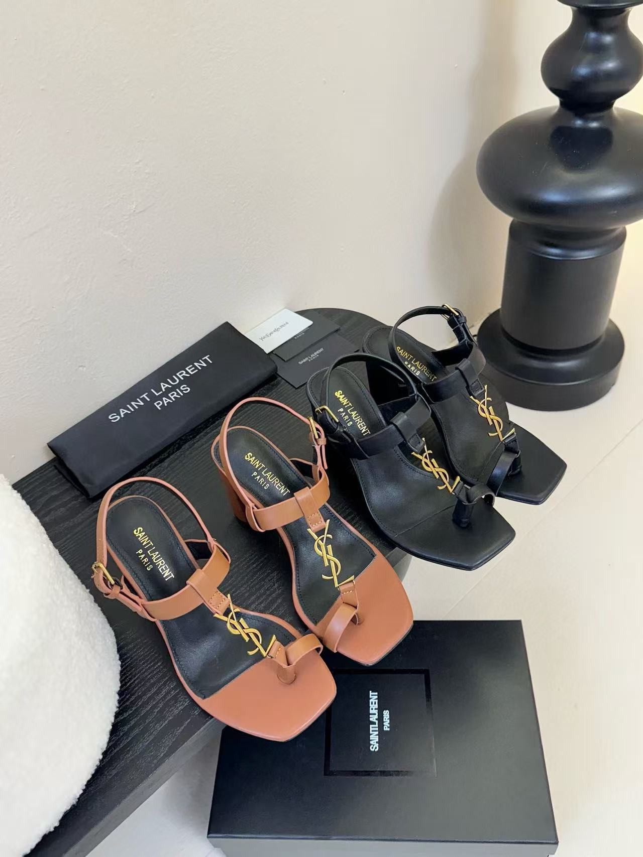 YSLの高品質ハイヒールサンダル【50％割引+送料無料】