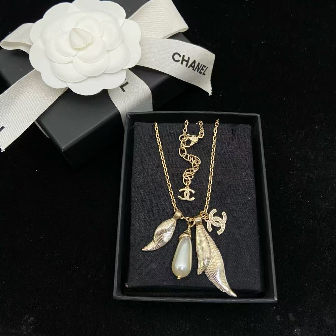 CHANE1 フェザーパール ダブルCネックレス【50％割引+送料無料】