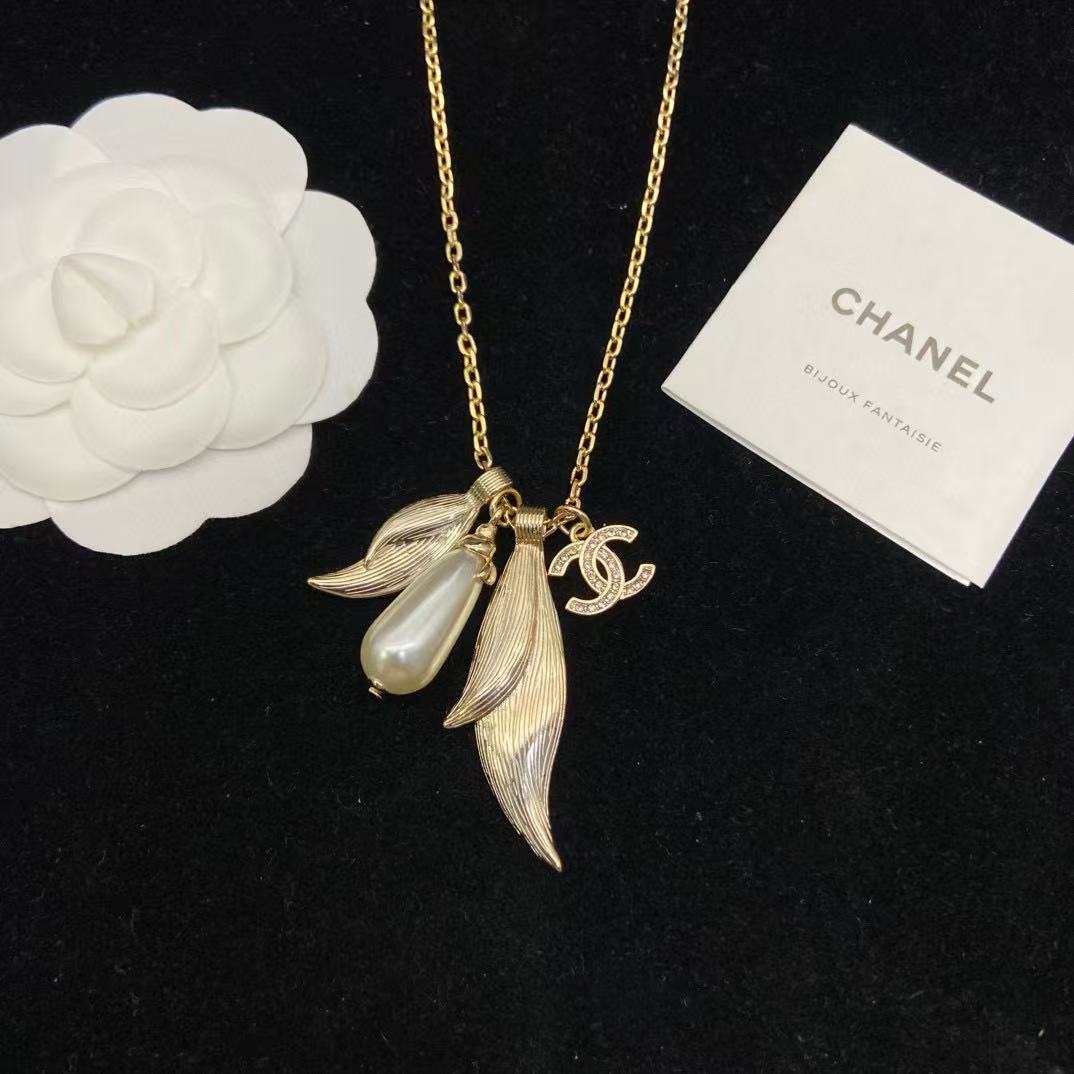 CHANE1 フェザーパール ダブルCネックレス【50％割引+送料無料】