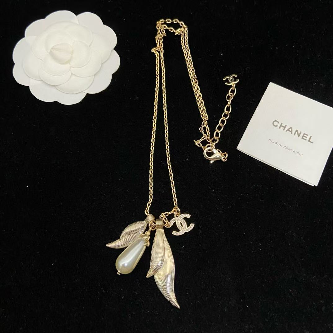 CHANE1 フェザーパール ダブルCネックレス【50％割引+送料無料】
