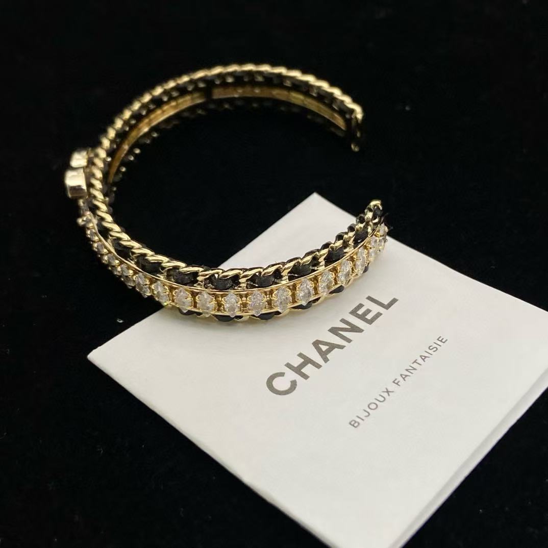 CHANE1 ダブルCレザーブレスレット【50％割引+送料無料】