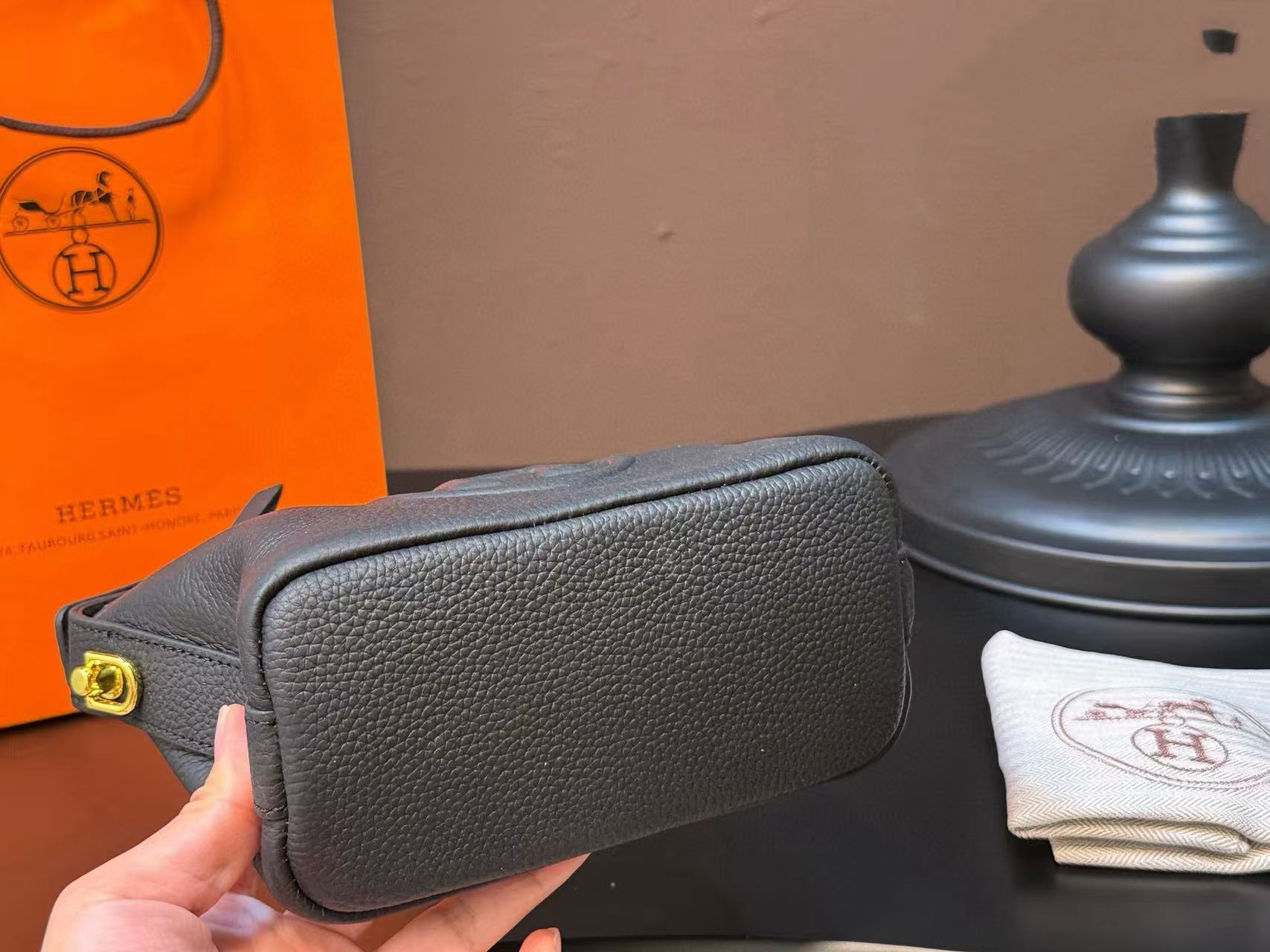 HERME5 レザーハンドバッグ【50％割引+送料無料】