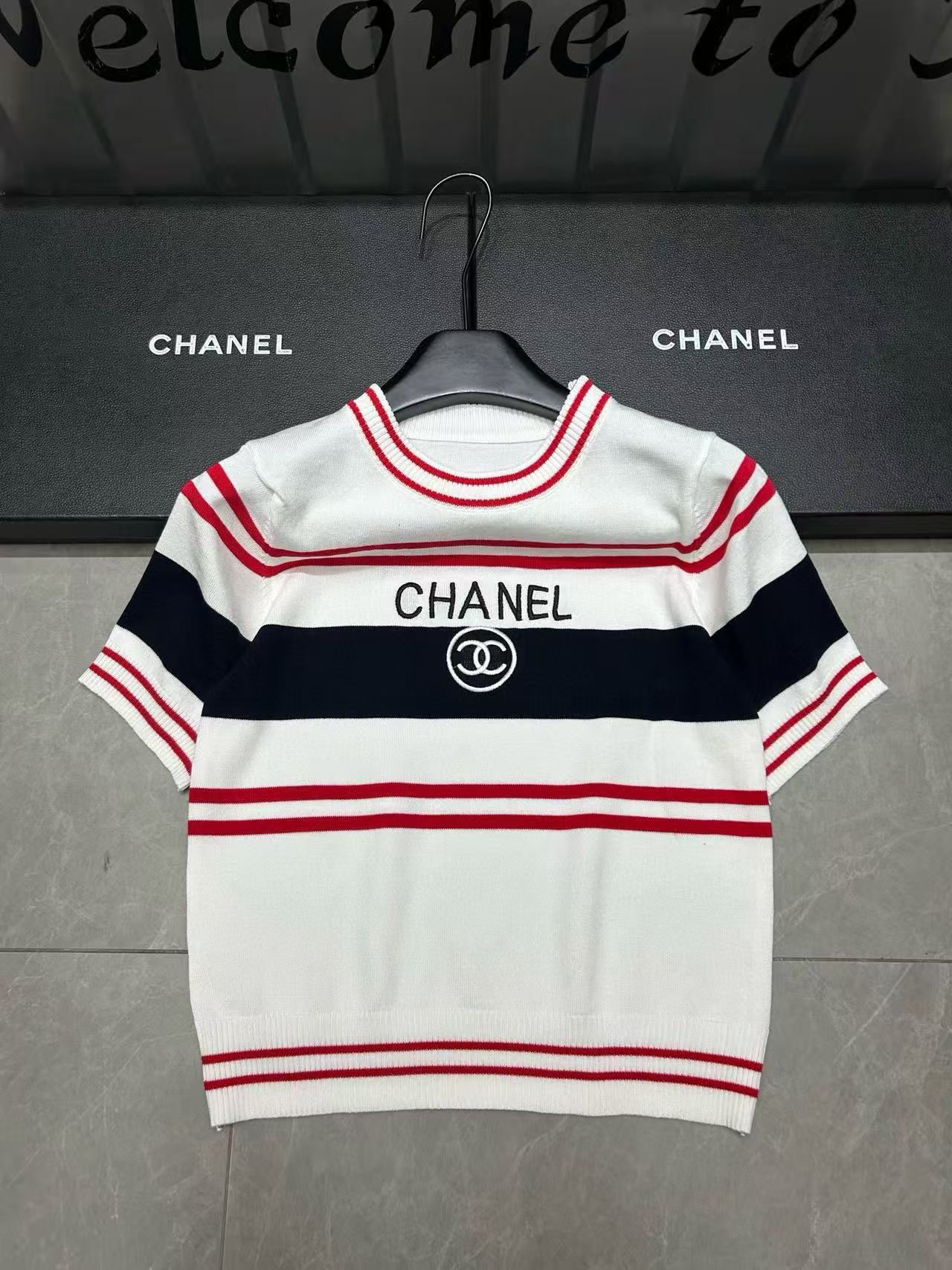 CHANE1 カラーマッチングダブルCレターセーター【50％割引+送料無料】