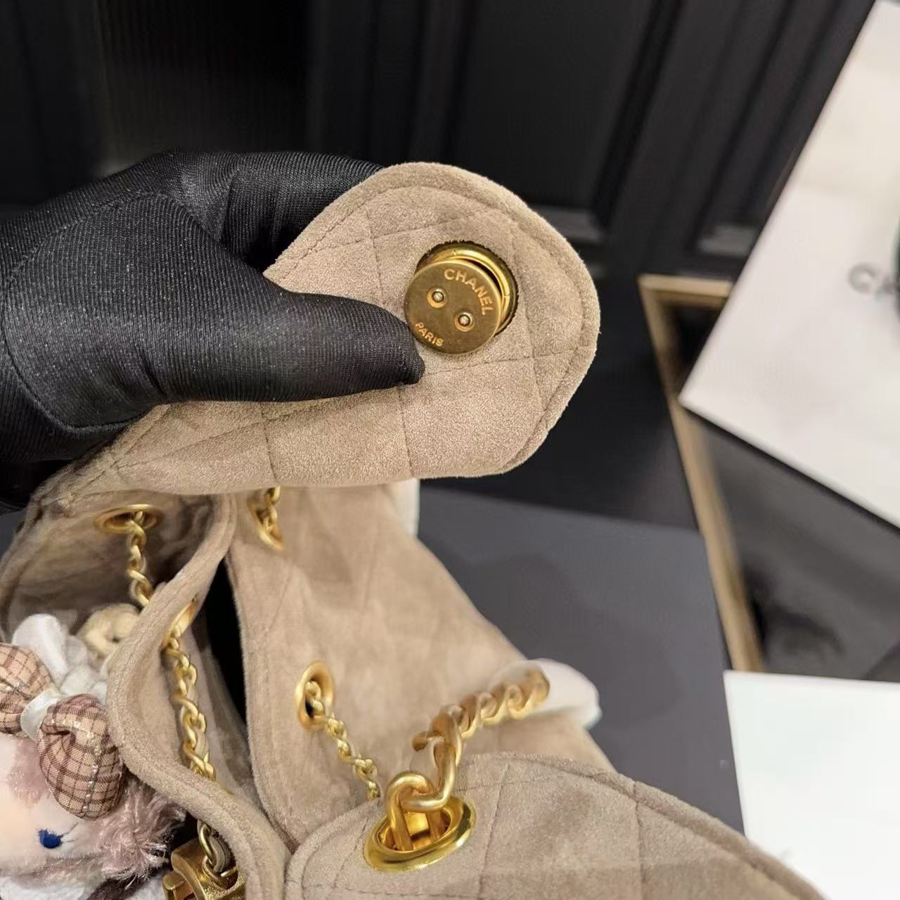 CHANE1 ディアスキン ドローストリング アンダーアームバッグ【50％割引+送料無料】