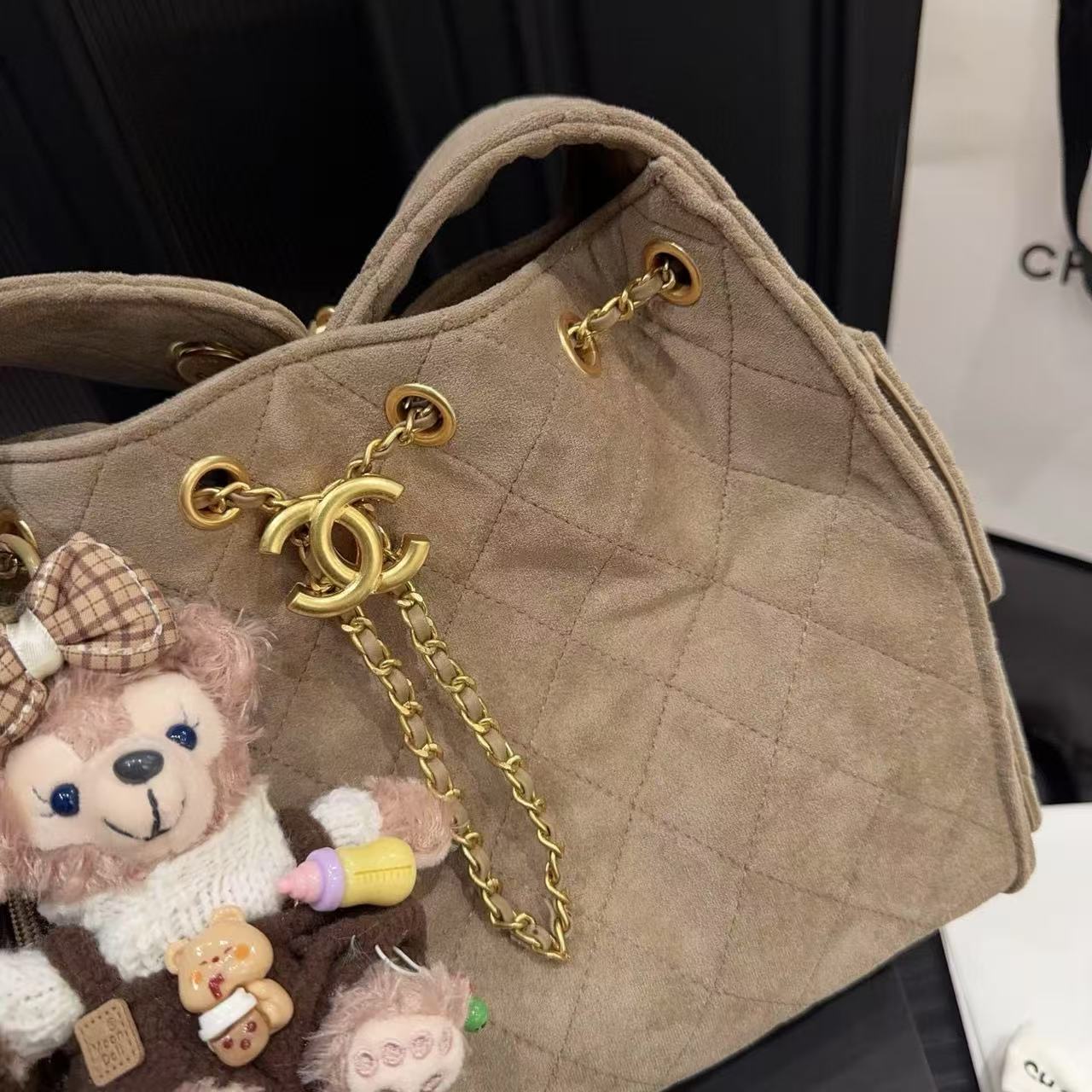 CHANE1 ディアスキン ドローストリング アンダーアームバッグ【50％割引+送料無料】