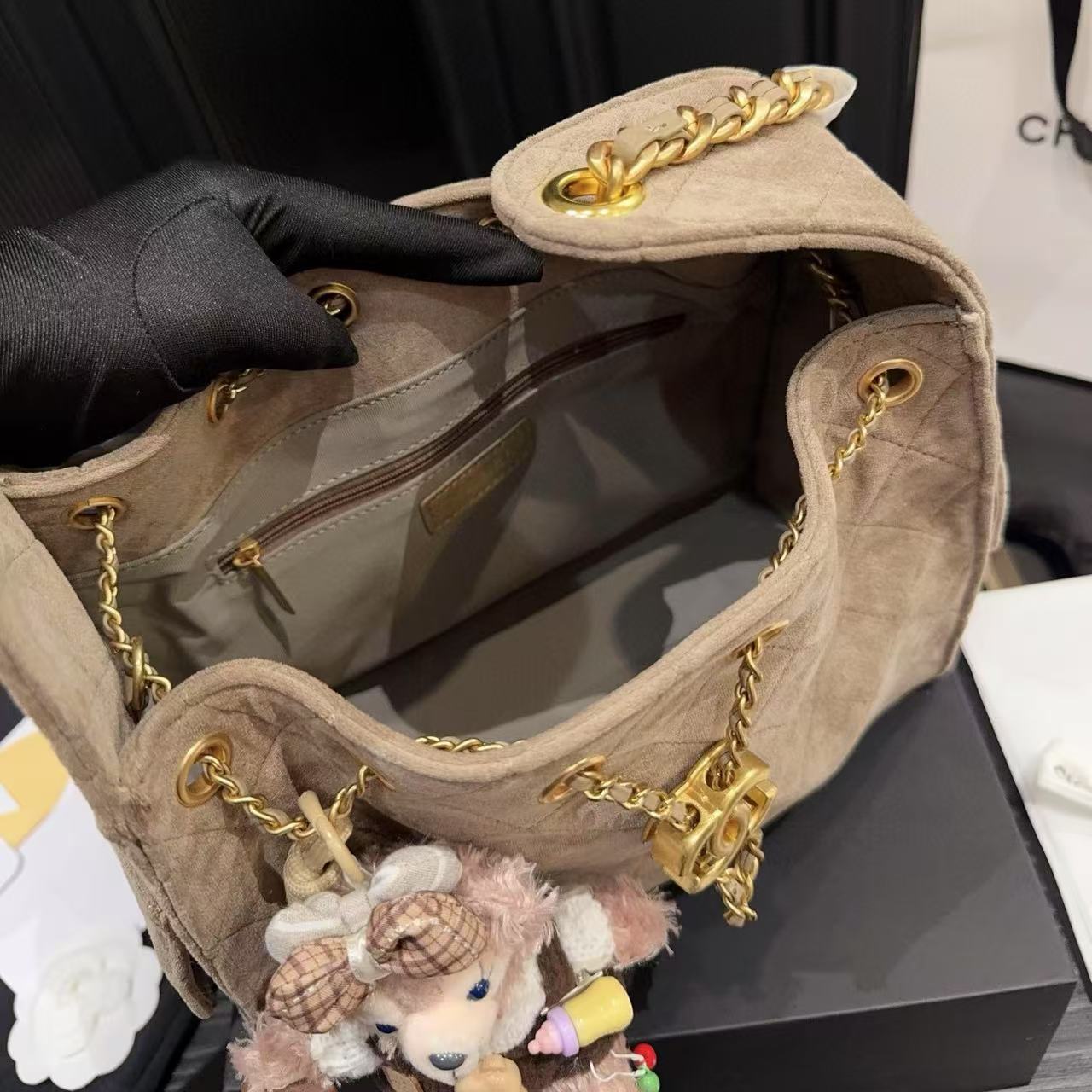 CHANE1 ディアスキン ドローストリング アンダーアームバッグ【50％割引+送料無料】