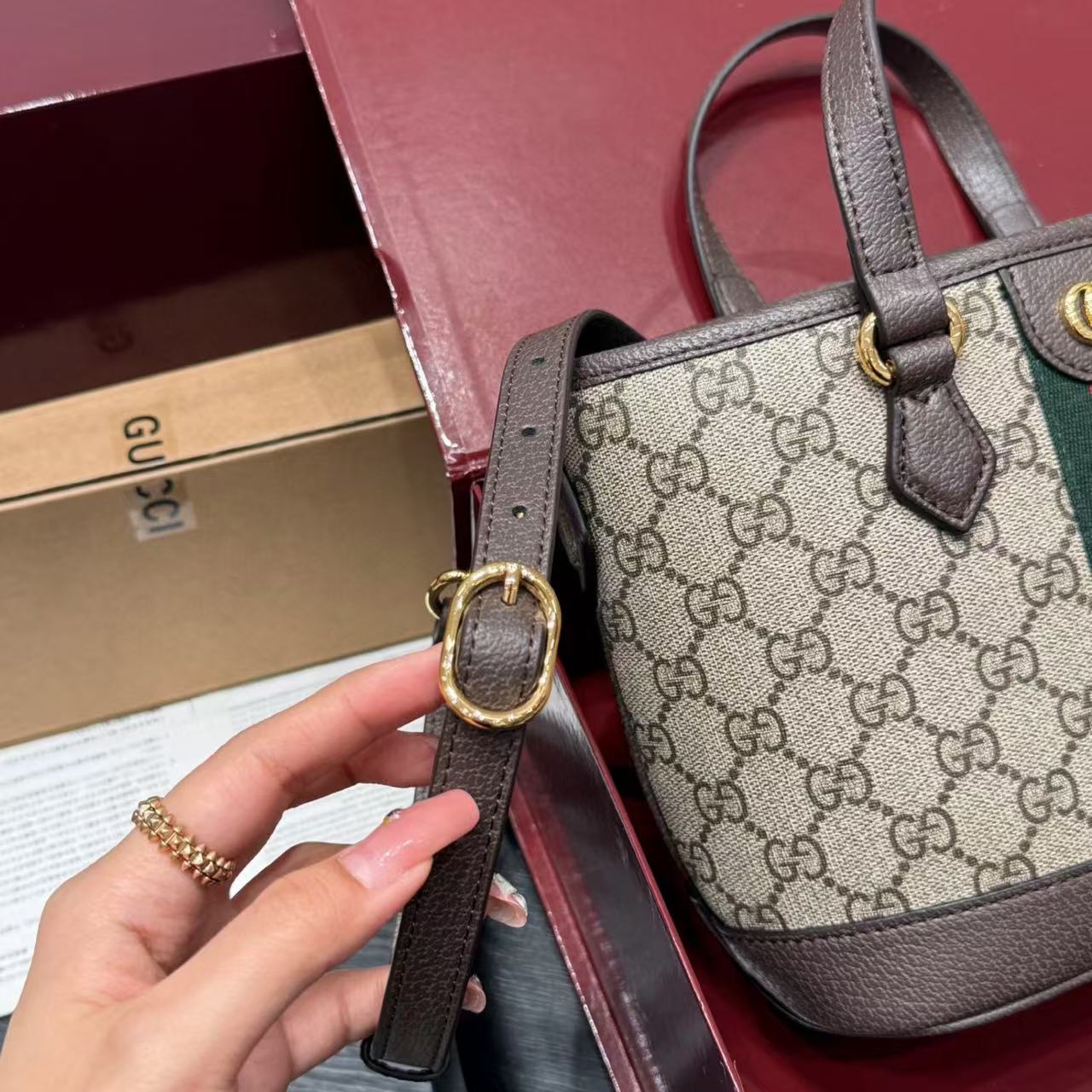 GUCC1 ジャカード牛革ハンドバッグ【50％割引+送料無料】