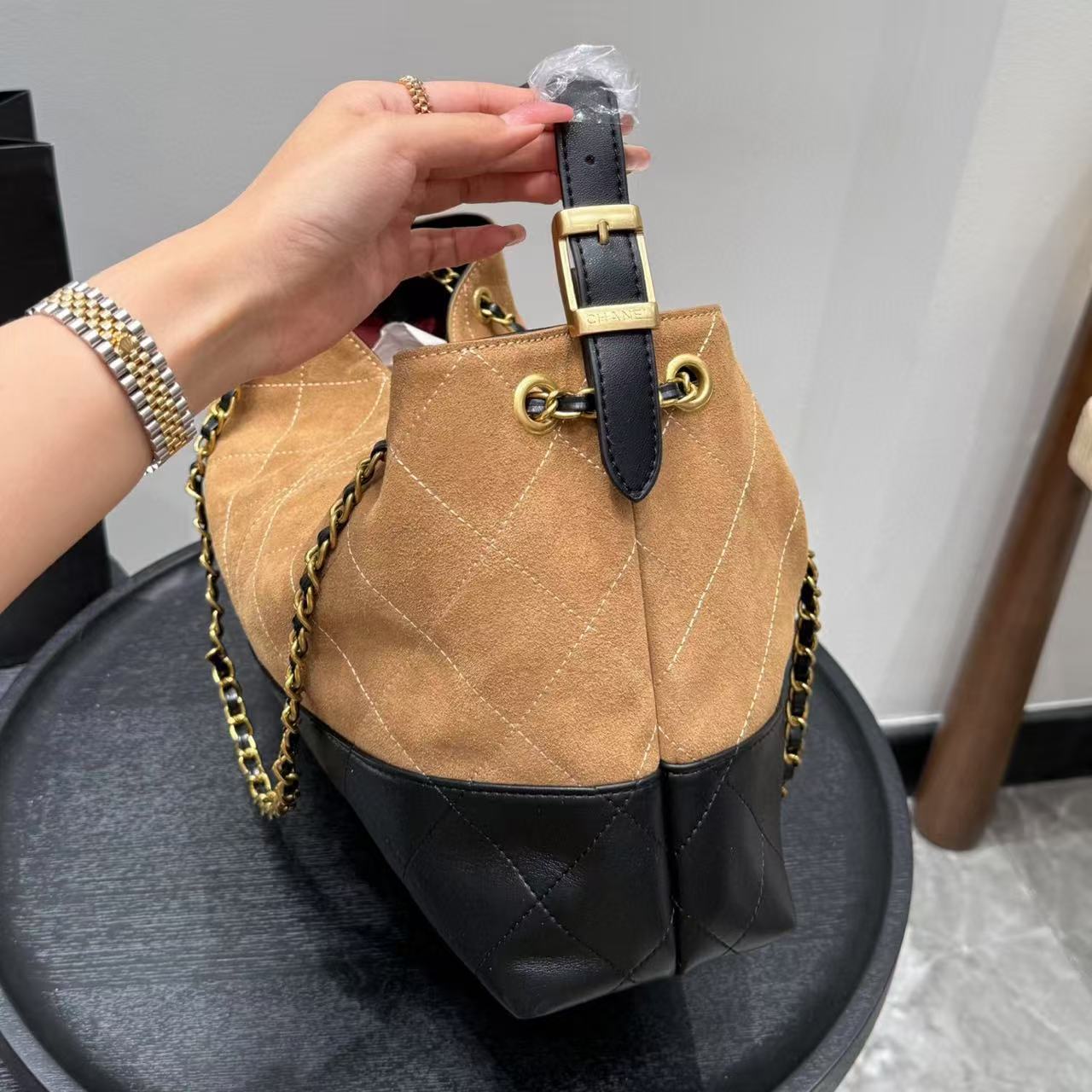 CHANE1 チェーン付きディアスキンショッピングバッグ【50％割引+送料無料】