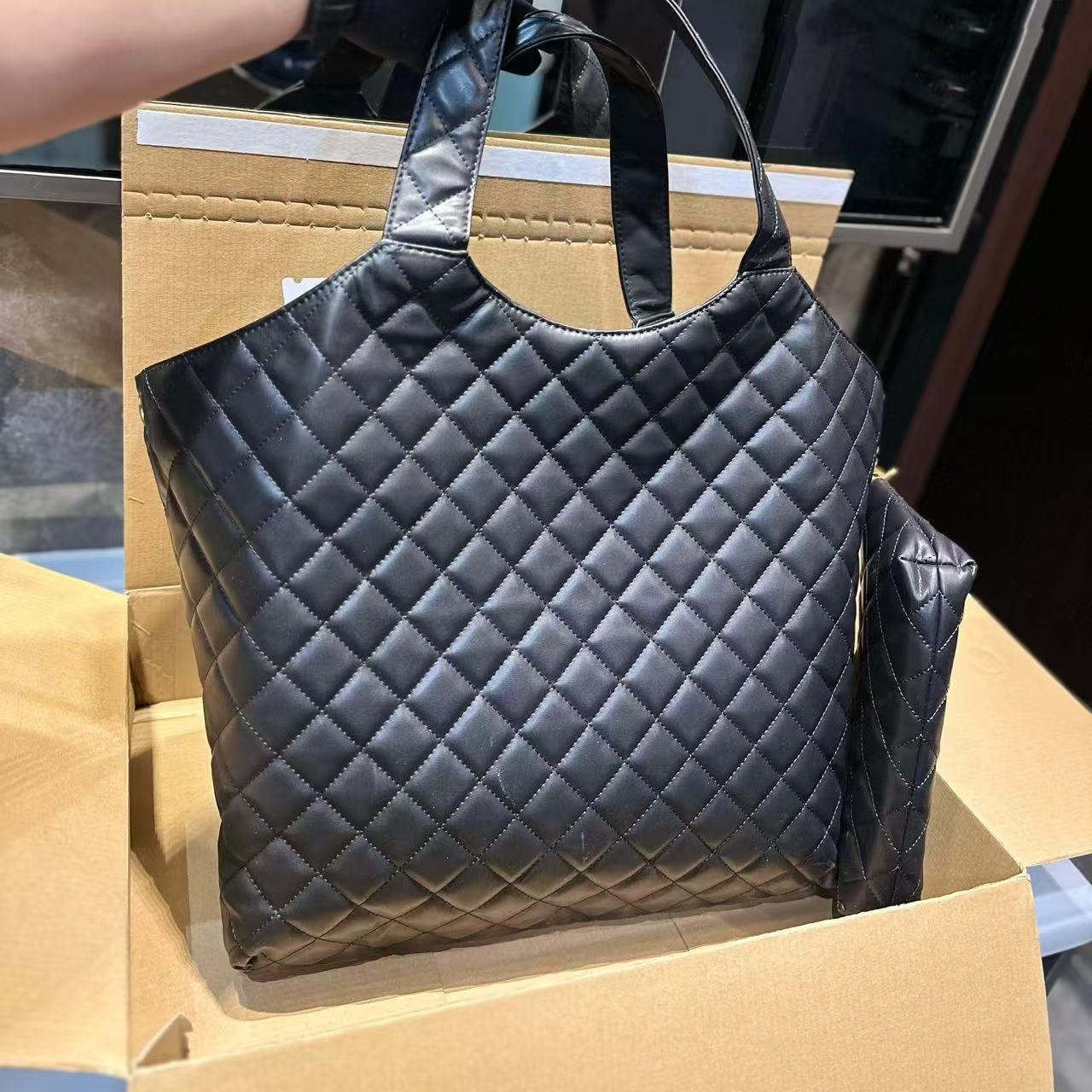 YSLショッピングバッグ【50％割引+送料無料】