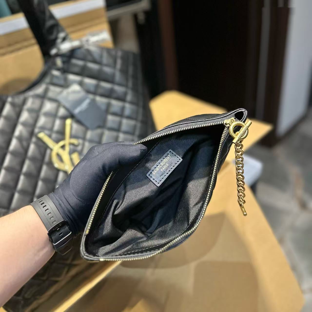 YSLショッピングバッグ【50％割引+送料無料】