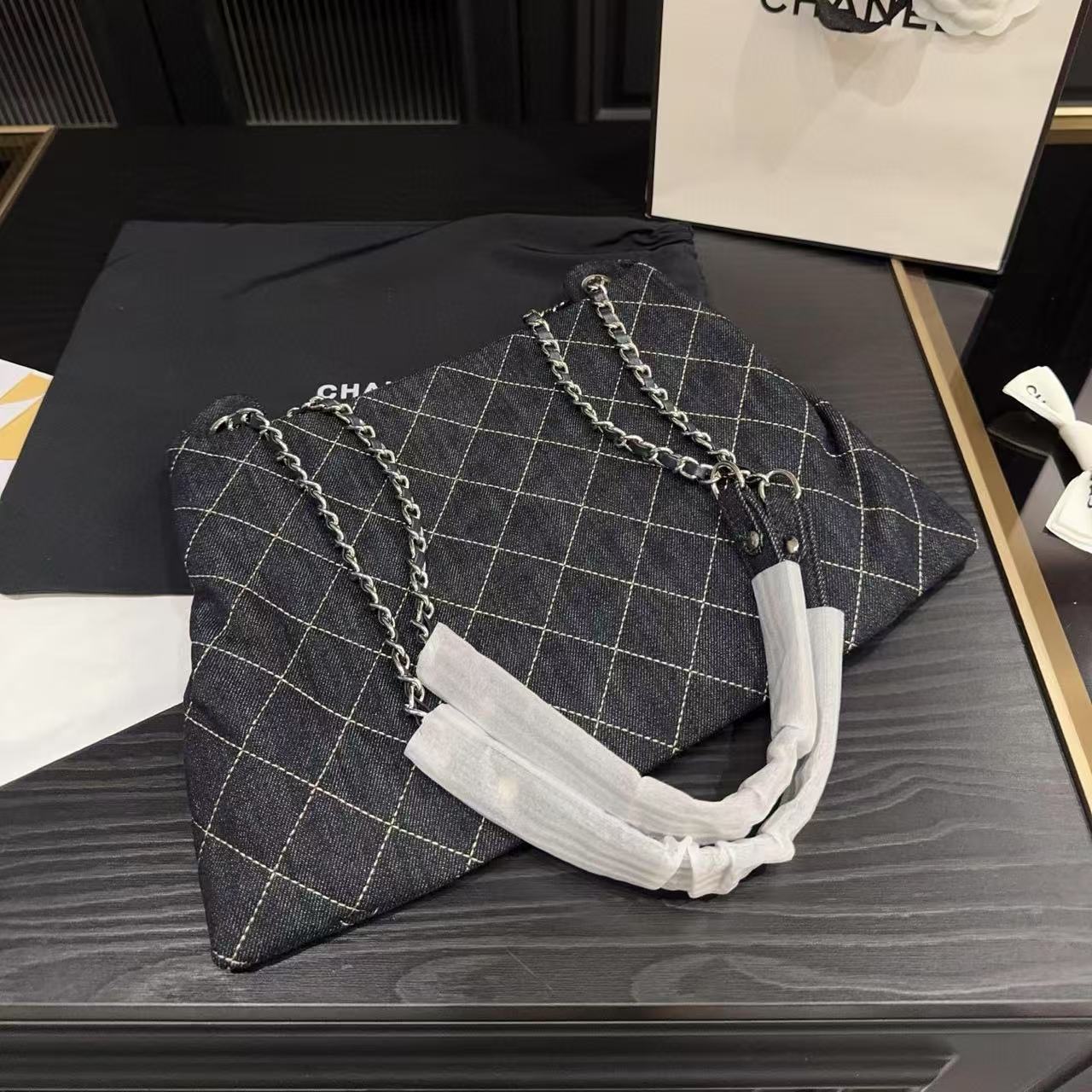 CHANE1 チェーンデニムショッピングバッグ【50％割引+送料無料】