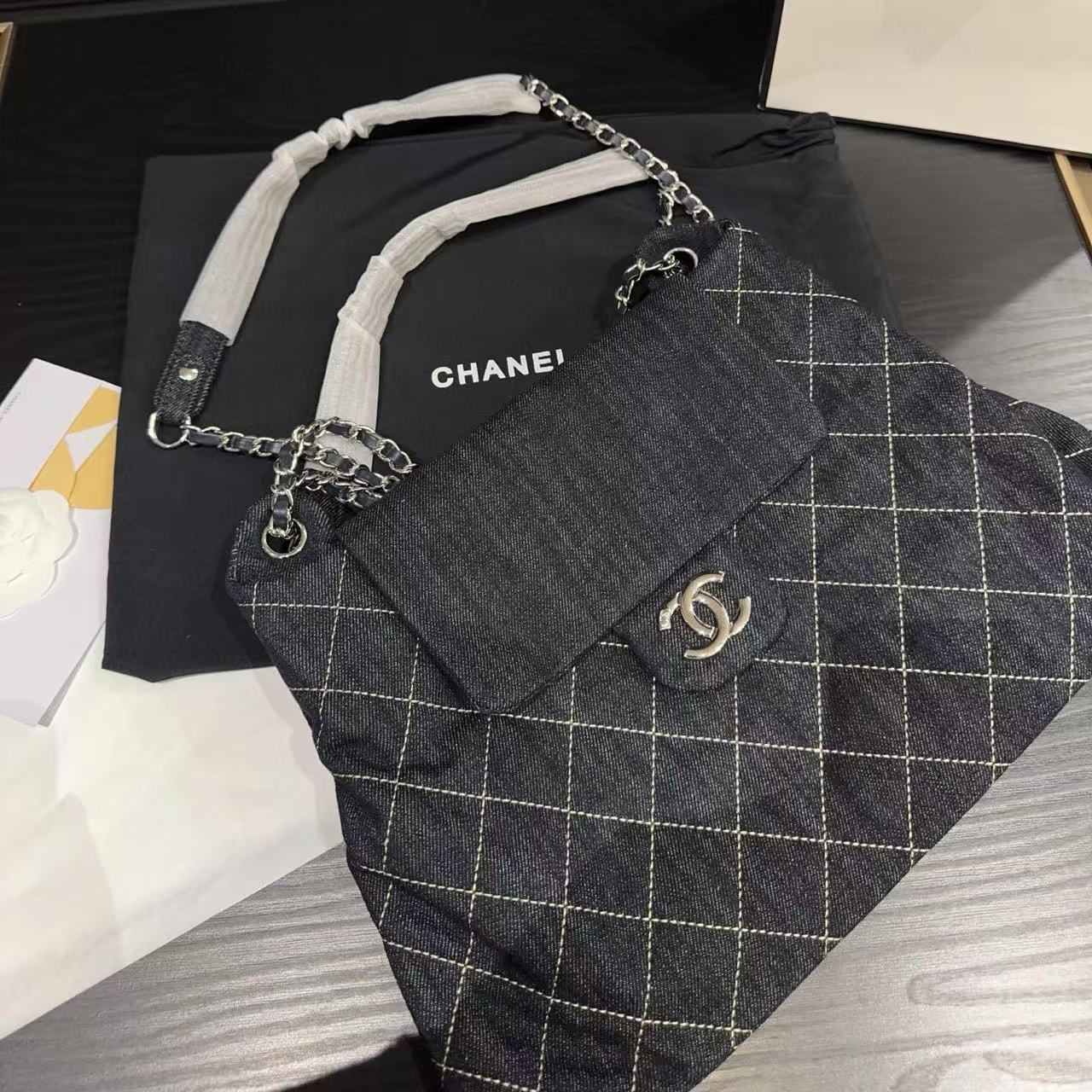 CHANE1 チェーンデニムショッピングバッグ【50％割引+送料無料】