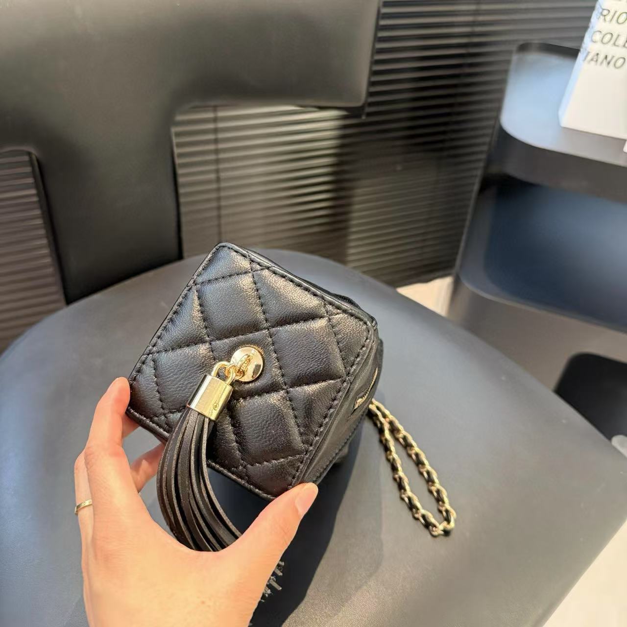 CHANE1 チェーンイブニングバッグ【50％割引+送料無料】