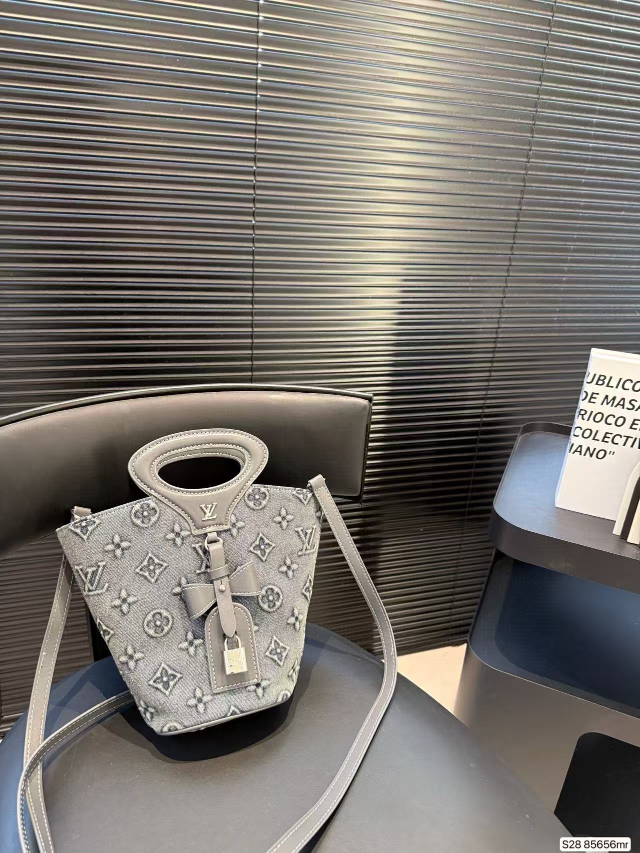 LVボウバケットバッグ【50％割引+送料無料】