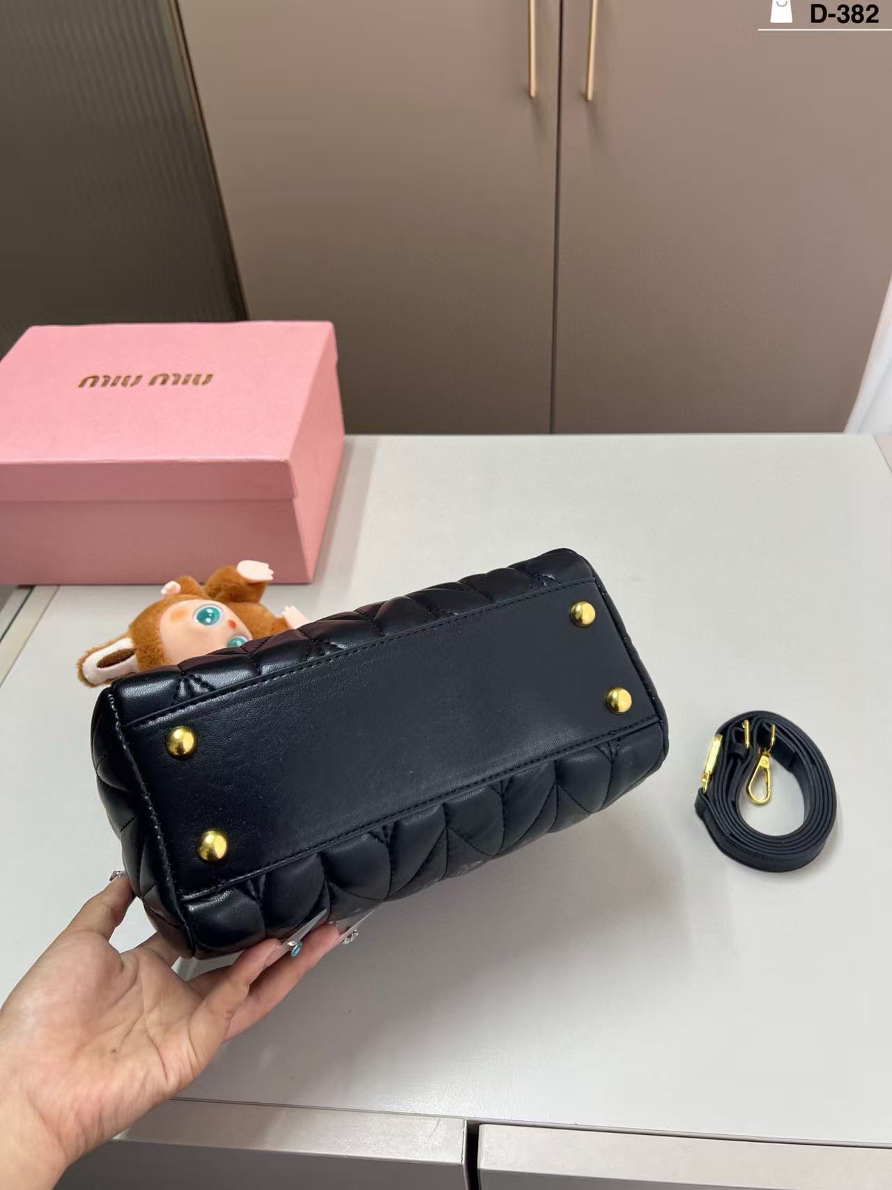 M1UM1U 2 in 1 ボウリングハンドバッグ【50％割引+送料無料】