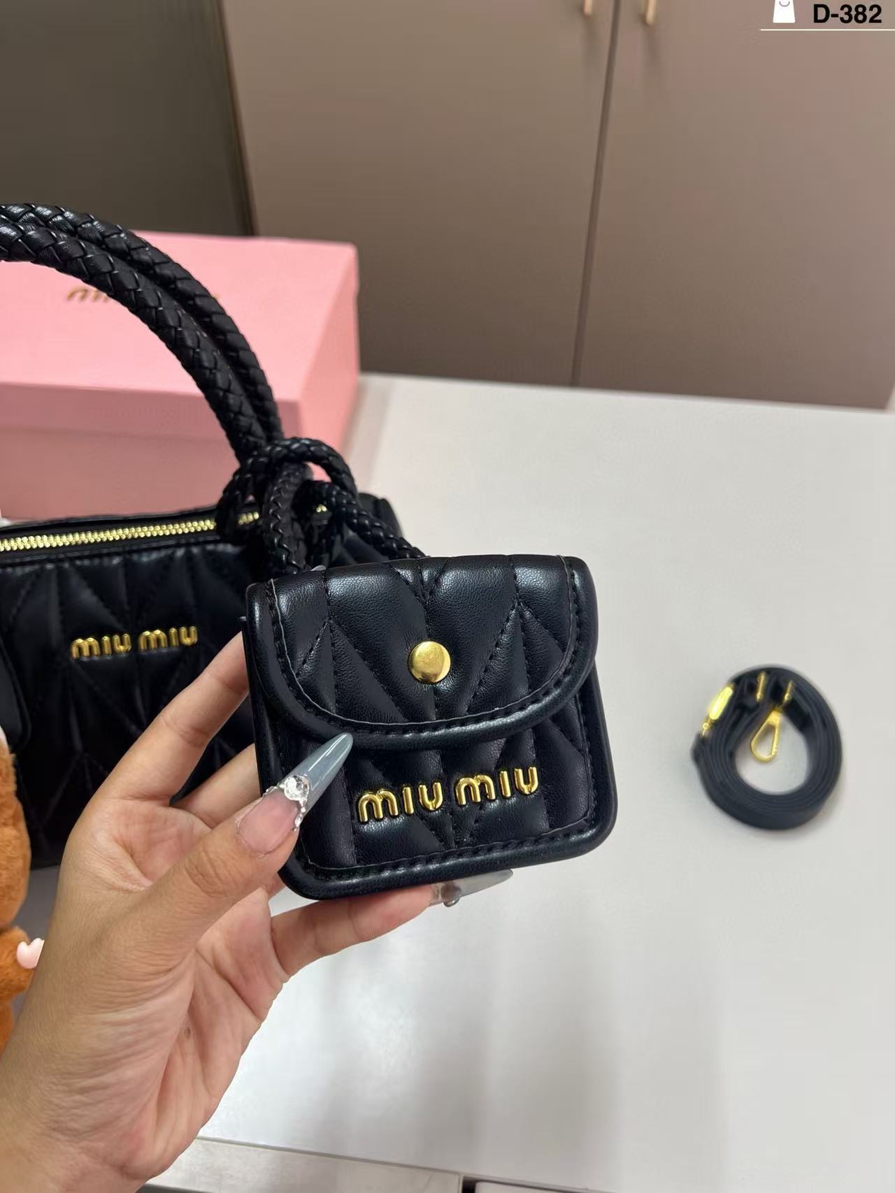 M1UM1U 2 in 1 ボウリングハンドバッグ【50％割引+送料無料】