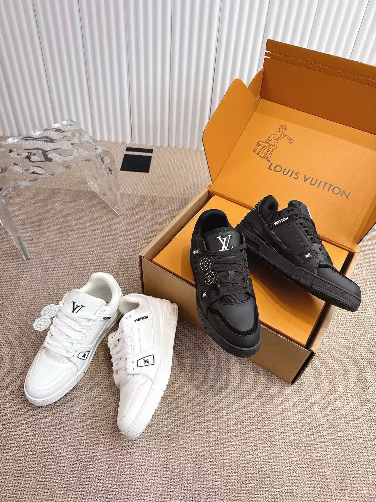 LV Trainer高品質のカジュアルシューズ【50％割引+送料無料】