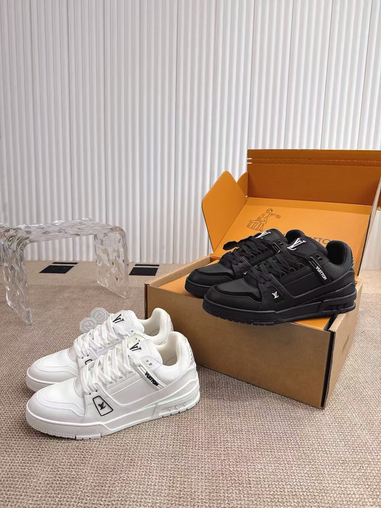 LV Trainer高品質のカジュアルシューズ【50％割引+送料無料】