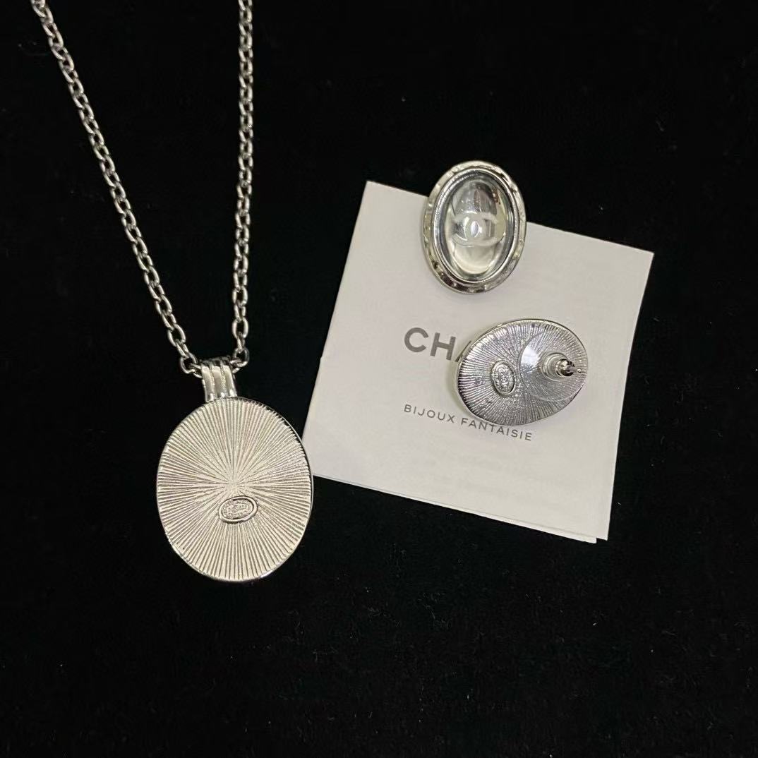 CHANE1 ダブルCイヤリング+ネックレス 2点セット【50％割引+送料無料】