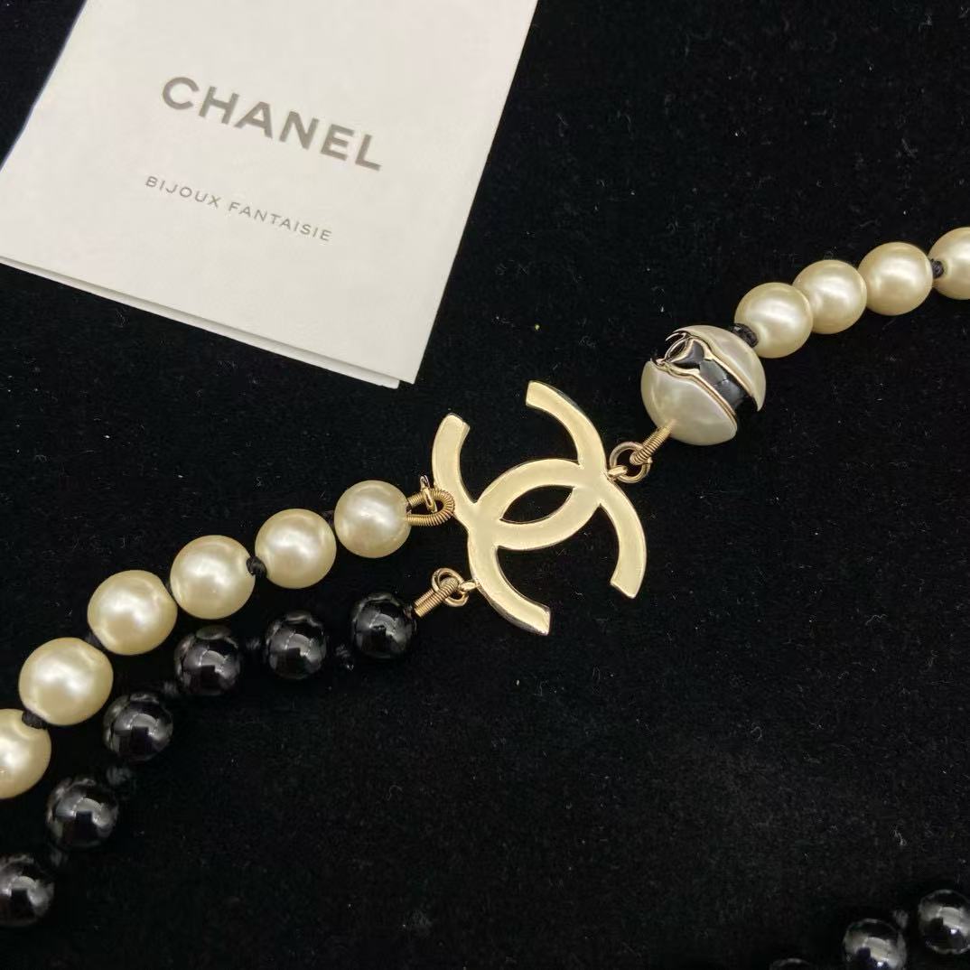 CHANE1 ブラック＆ホワイトパール ダブルC セーターネックレス【50％割引+送料無料】