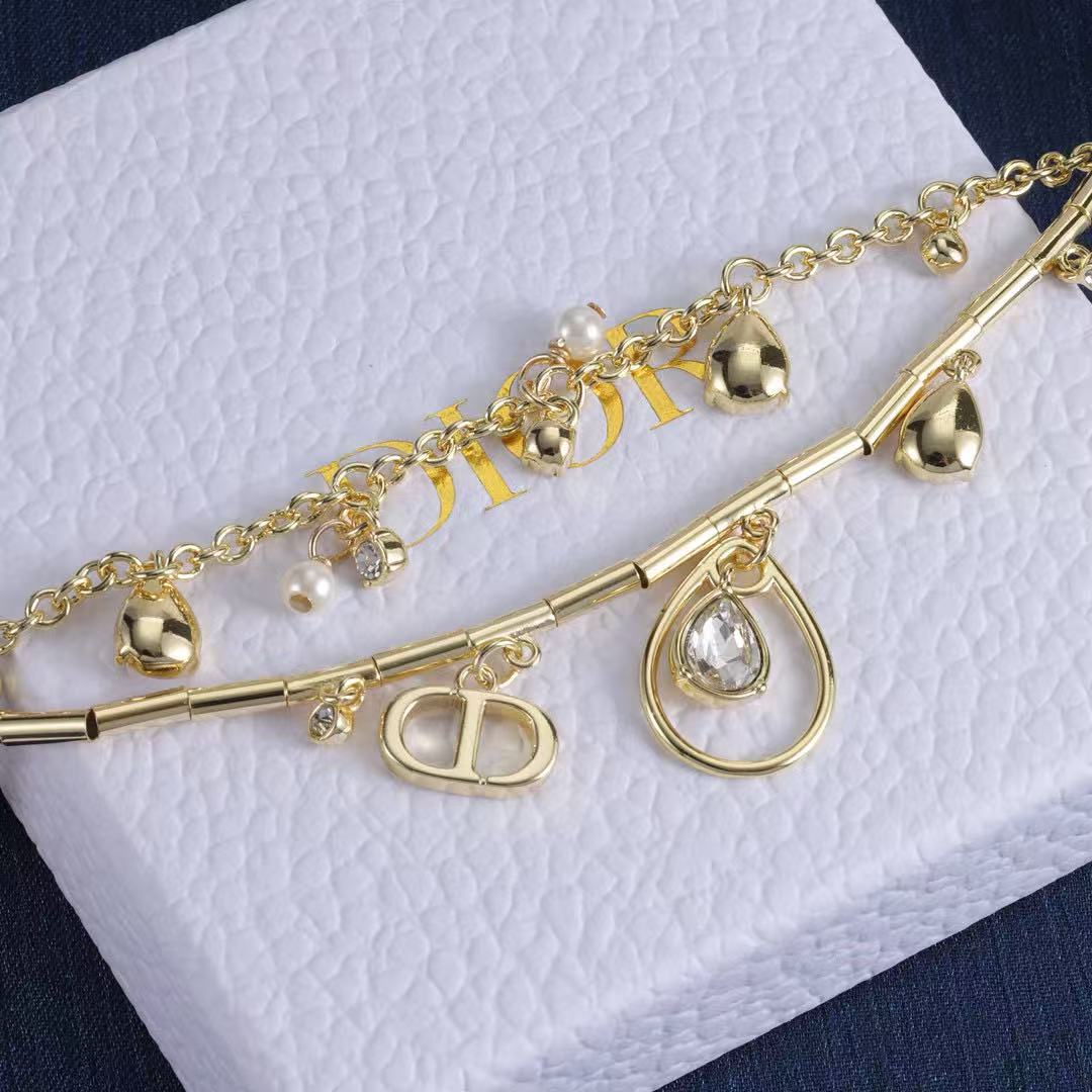 DI0R CDクリスタルダイヤモンドブレスレット【50％割引+送料無料】