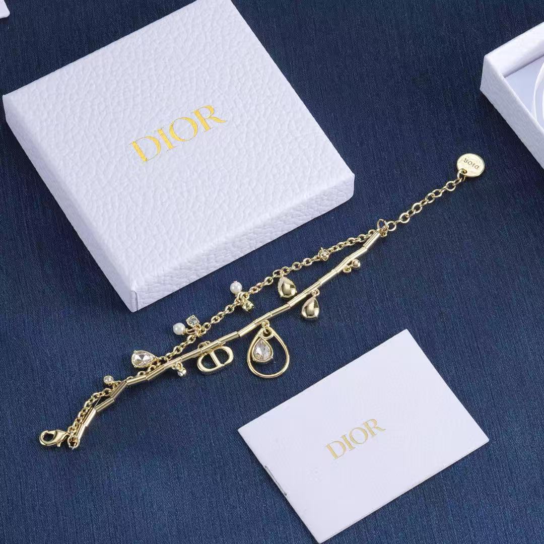 DI0R CDクリスタルダイヤモンドブレスレット【50％割引+送料無料】