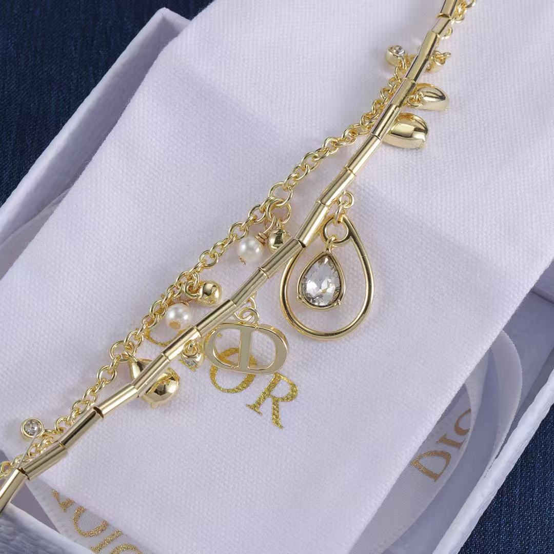 DI0R CDクリスタルダイヤモンドブレスレット【50％割引+送料無料】