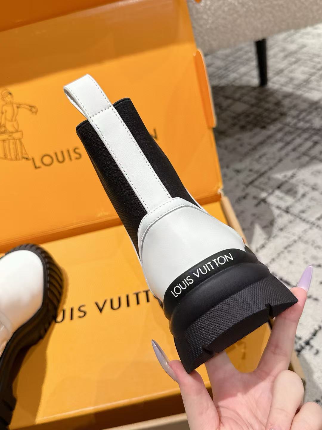 LVの高品質伸縮性のあるアンクルブーツ【50％割引+送料無料】