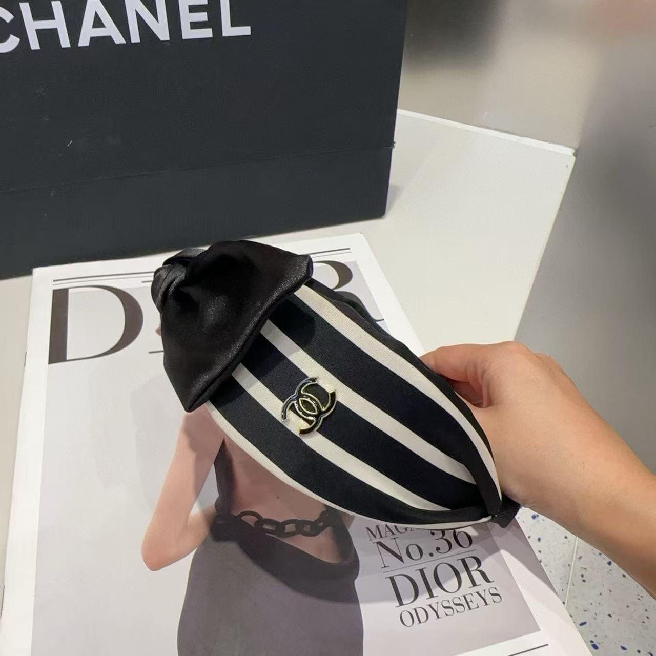 CHANE1 ストライプダブルCヘッドバンド【50％割引+送料無料】