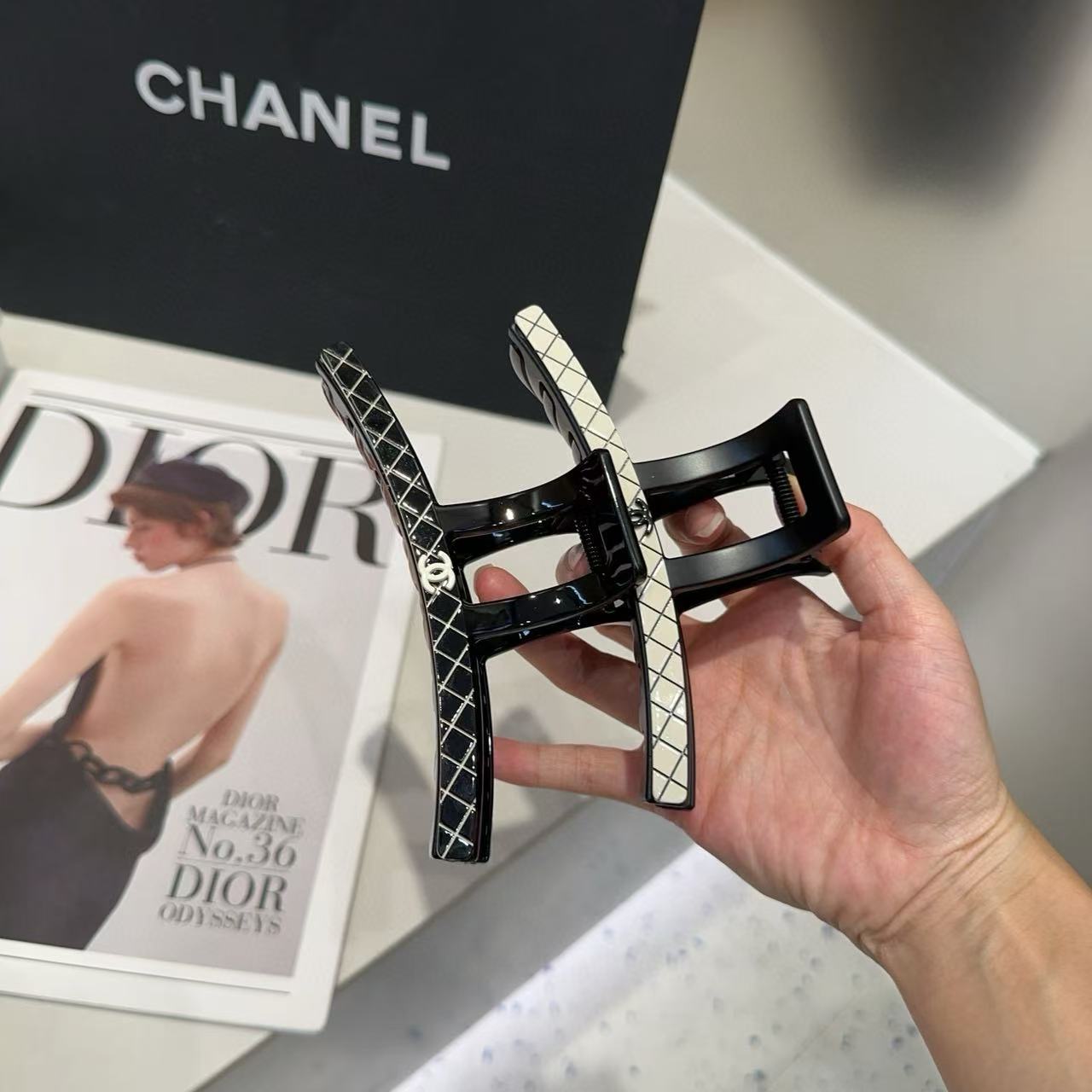 CHANE1 ダブルCチェックヘアピン【50％割引+送料無料】