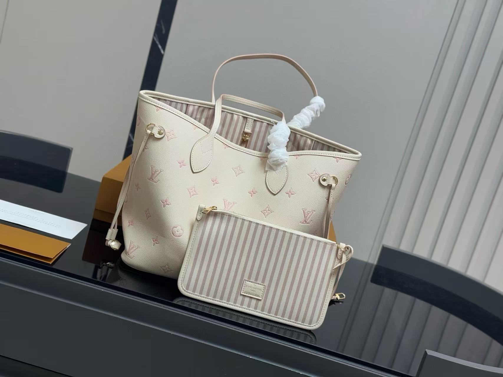 DI0R 刺繍ジャカード ショッピングバッグ【50％割引+送料無料】