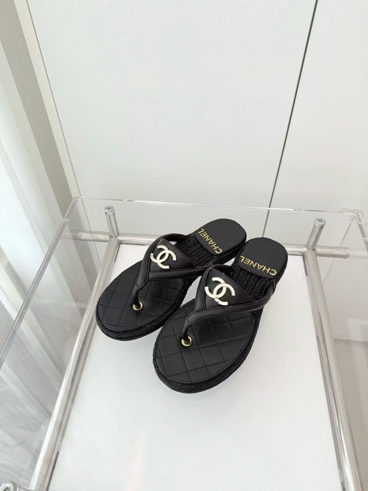 CHANE1 高品質ダブルCビーチサンダル【50％割引+送料無料】