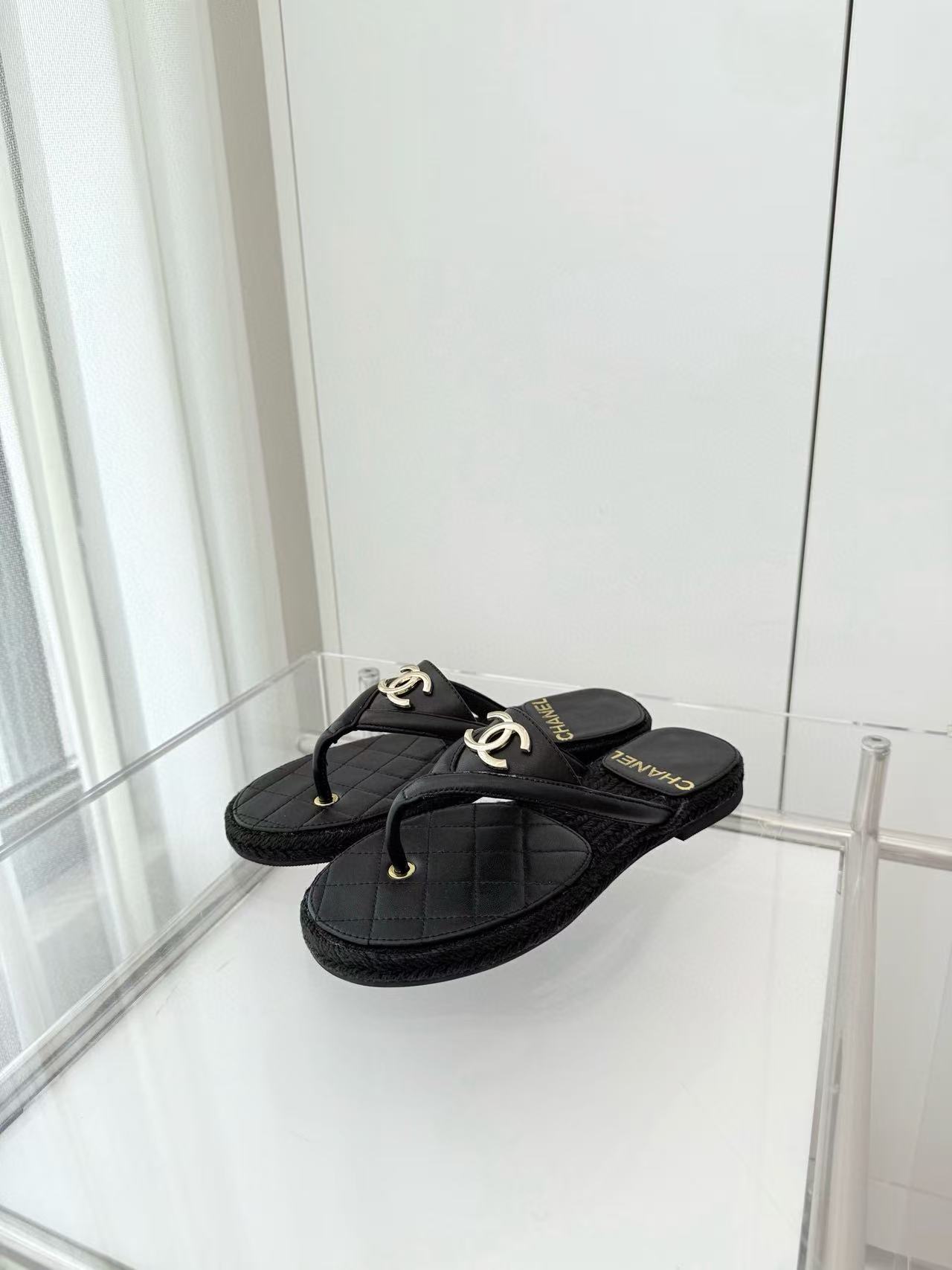 CHANE1 高品質ダブルCビーチサンダル【50％割引+送料無料】