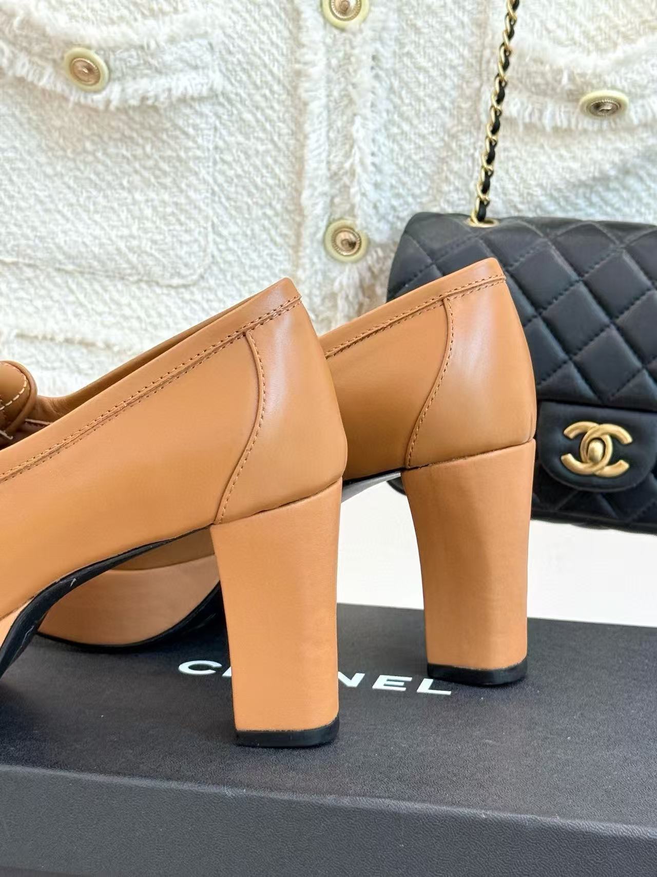 CHANE1 高品質ダブルCハイヒール【50％割引+送料無料】