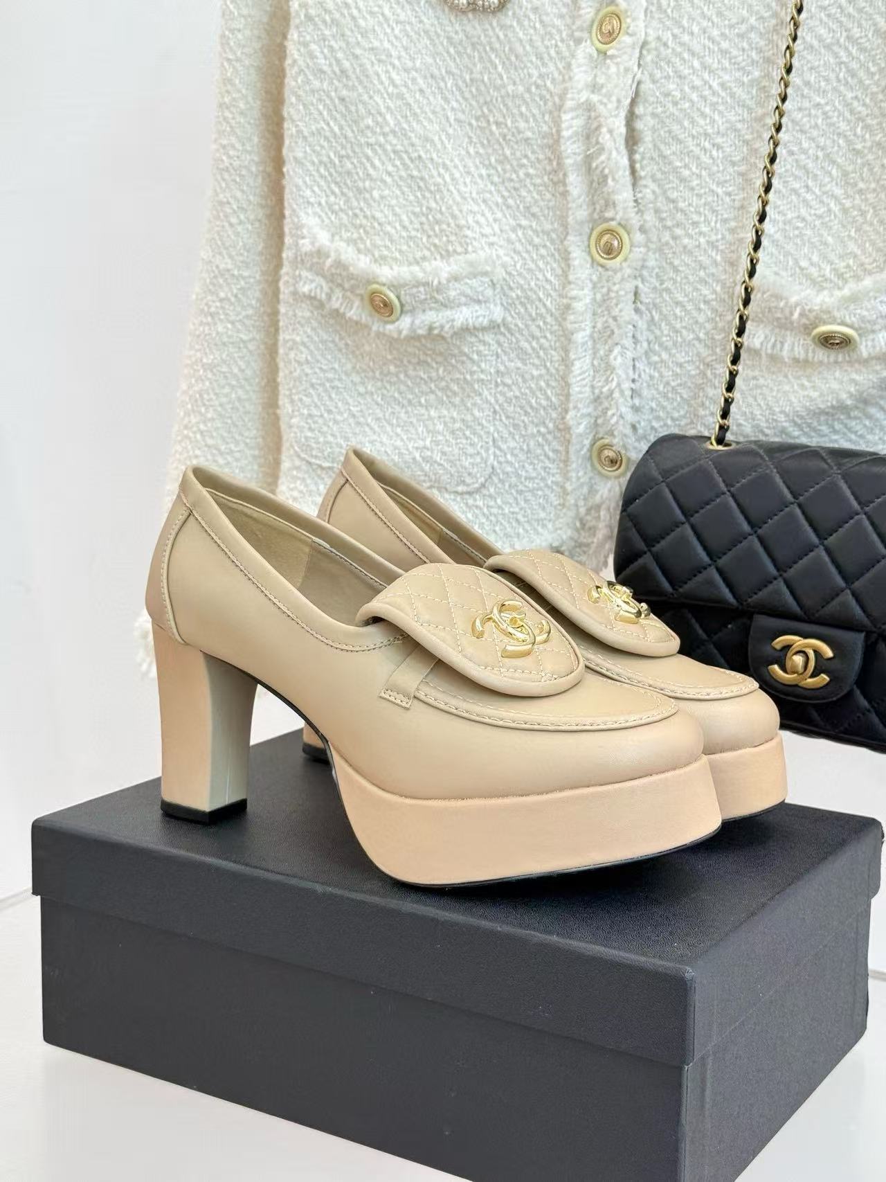 CHANE1 高品質ダブルCハイヒール【50％割引+送料無料】