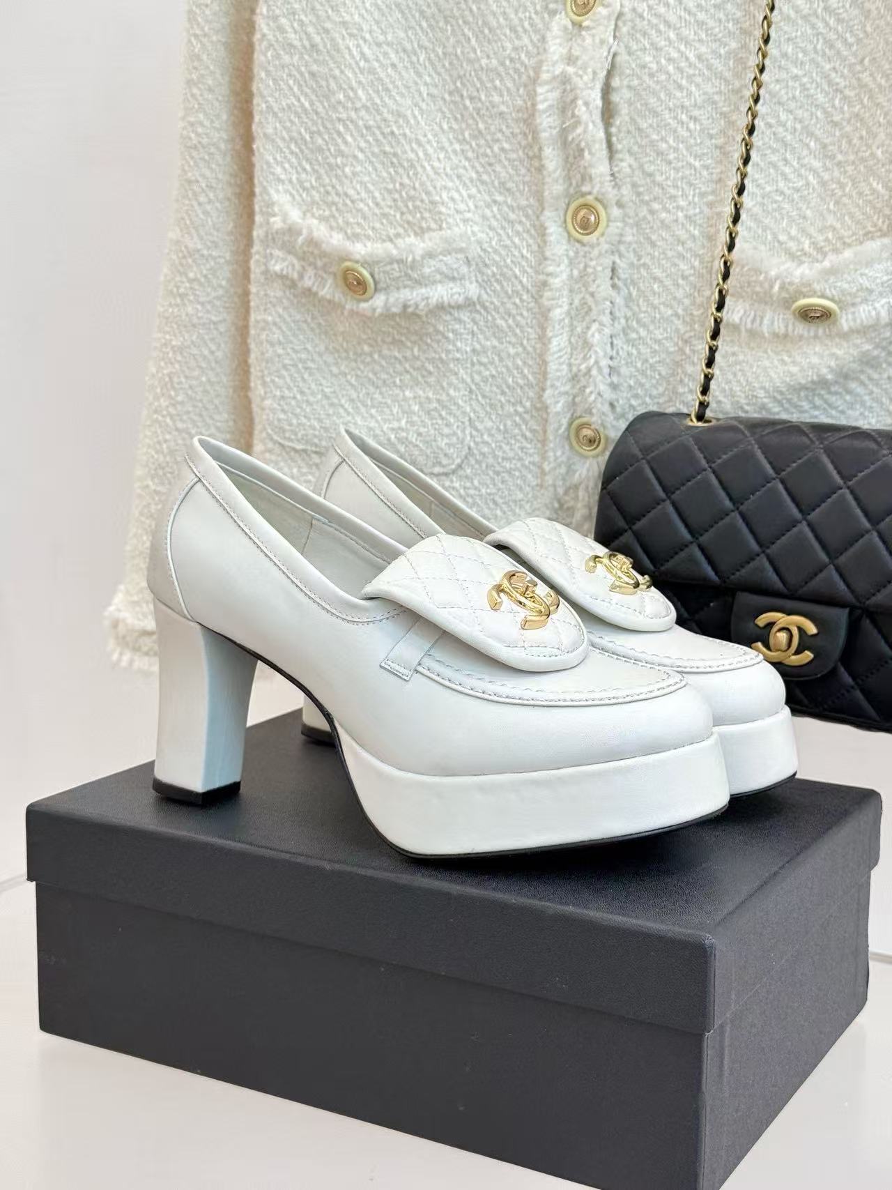 CHANE1 高品質ダブルCハイヒール【50％割引+送料無料】