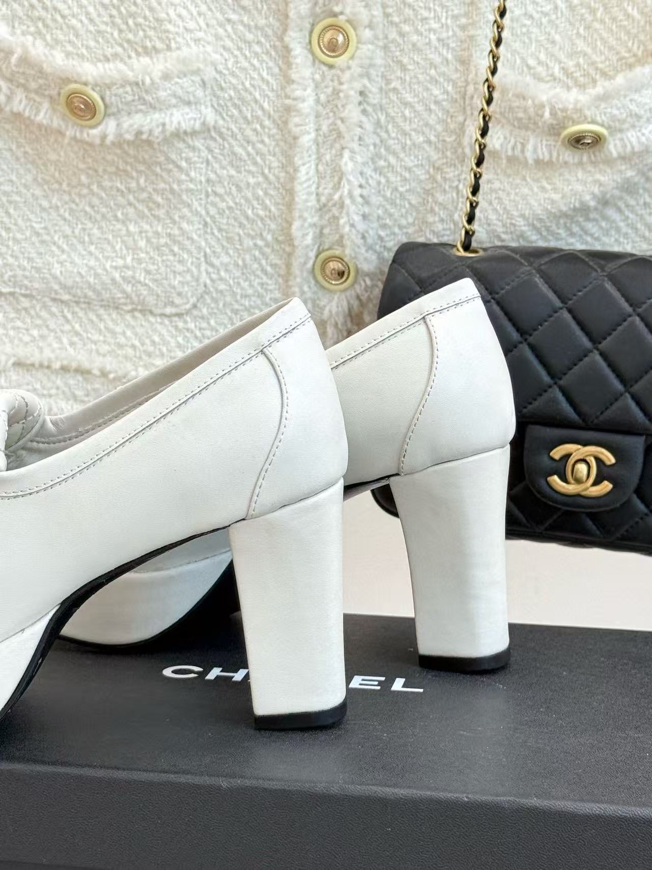 CHANE1 高品質ダブルCハイヒール【50％割引+送料無料】