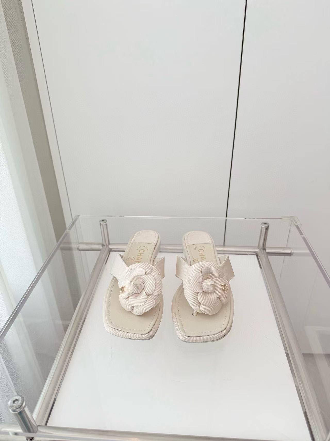 CHANE1 高品質カメリアスリッパ【50％割引+送料無料】