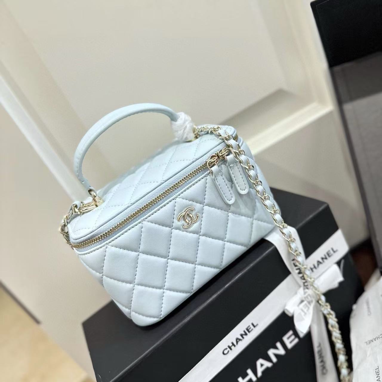 CHANE1 チェーンハンドバッグ【50％割引+送料無料】