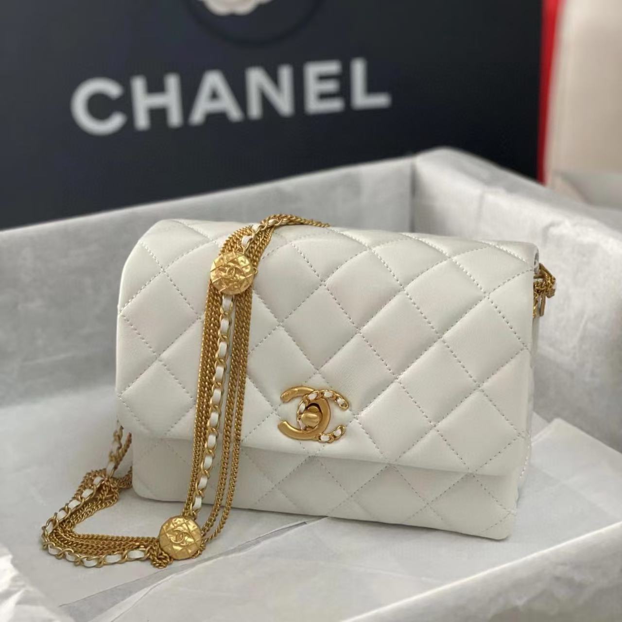 CHANE1 コインタッセルショルダーバッグ【50％割引+送料無料】