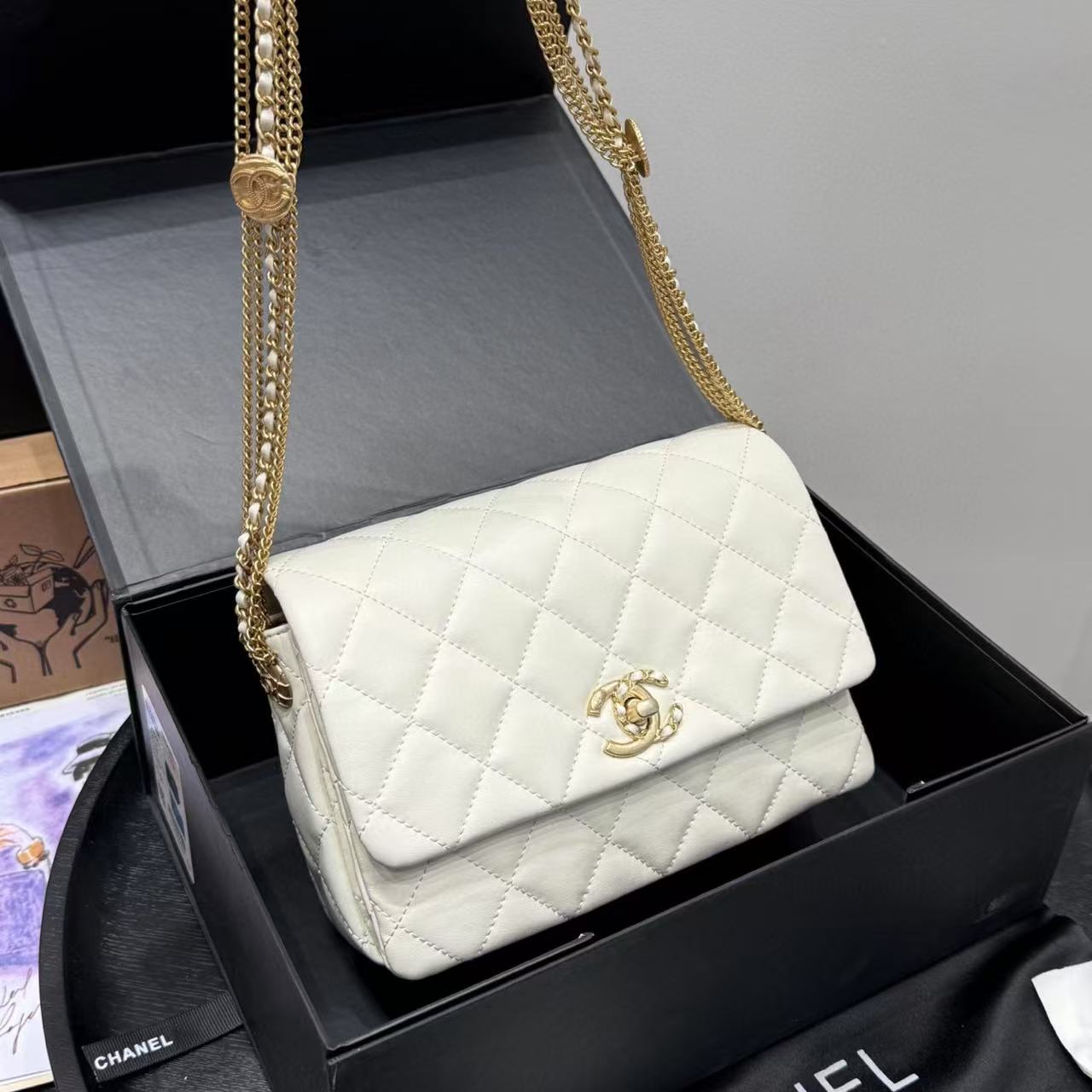 CHANE1 コインタッセルショルダーバッグ【50％割引+送料無料】