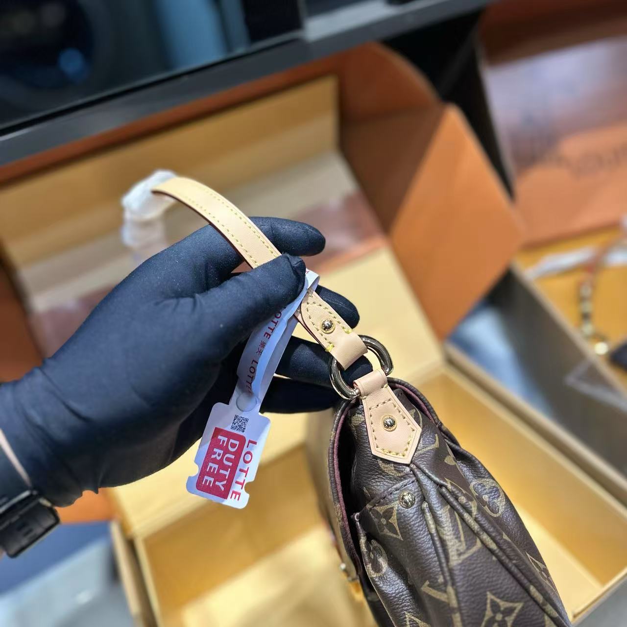 LV Sunset 脇の下バッグ【50％割引+送料無料】