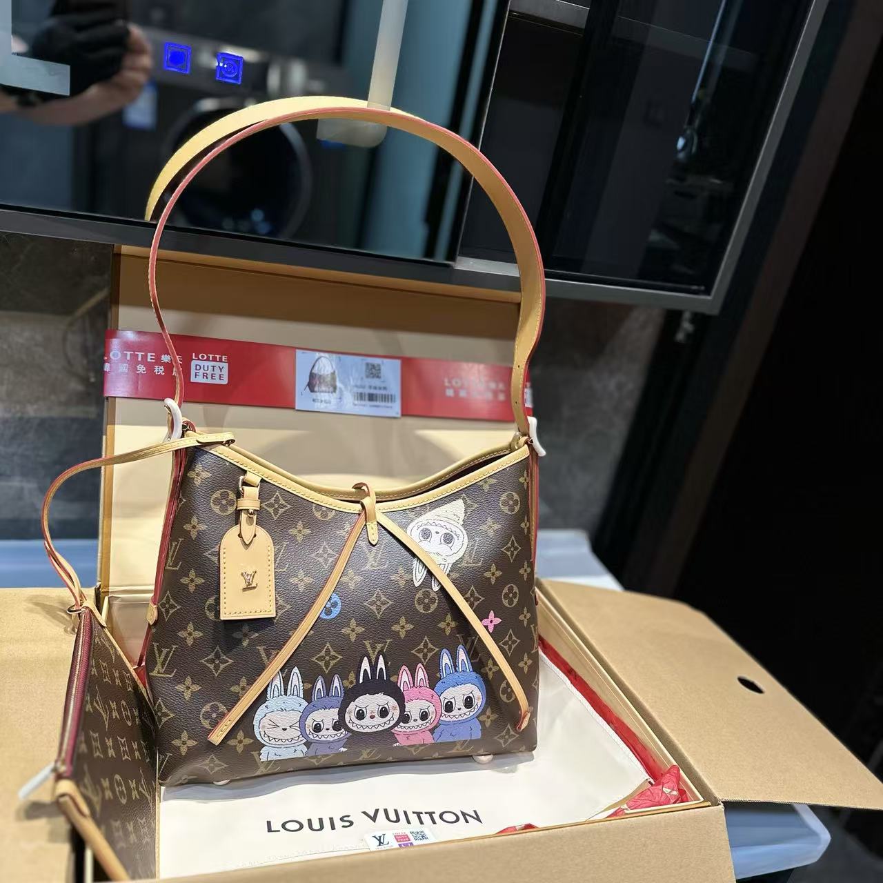 LVの手描きのアンダーアームバッグ【50％割引+送料無料】