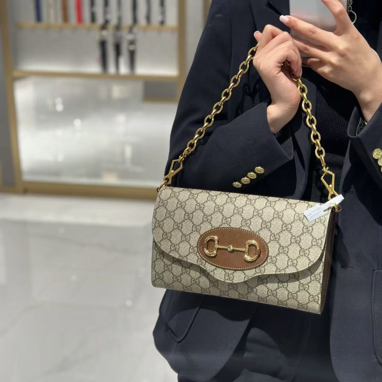 GUCC1 チェーン アンダーアームバッグ【50％割引+送料無料】